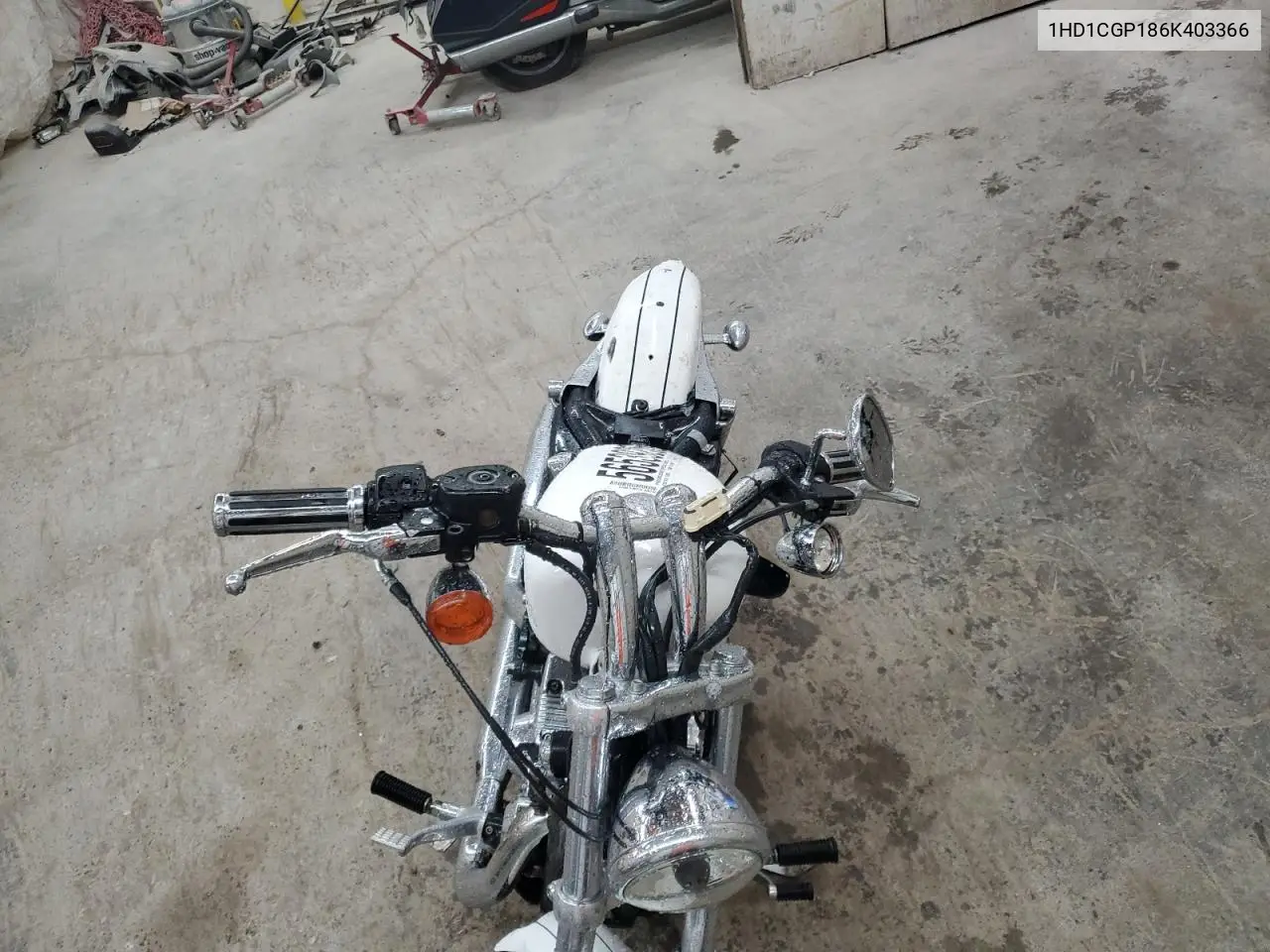 2006 Harley-Davidson Xl1200 C VIN: 1HD1CGP186K403366 Lot: 56539255