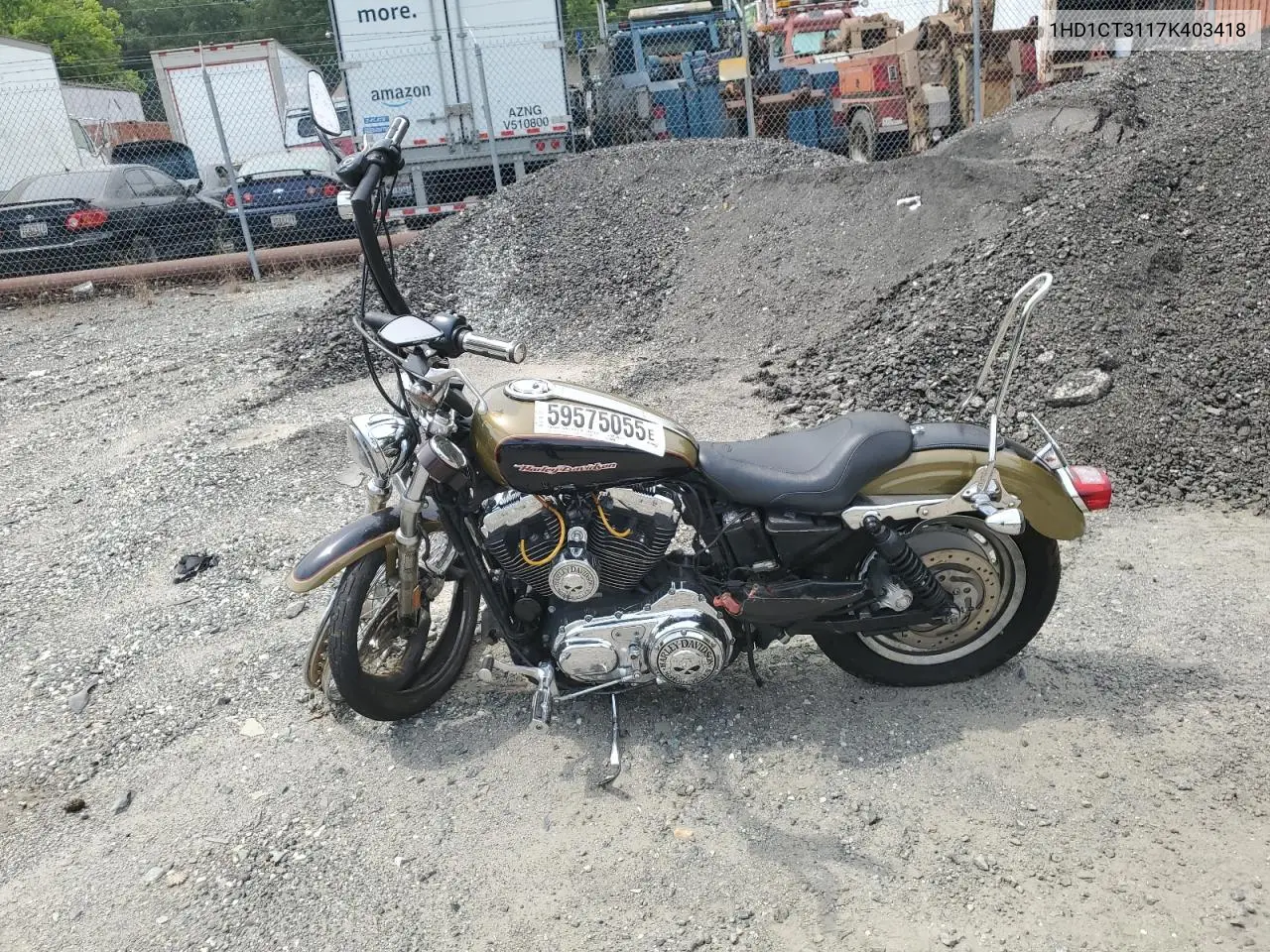 2007 Harley-Davidson Xl1200 C VIN: 1HD1CT3117K403418 Lot: 59575055