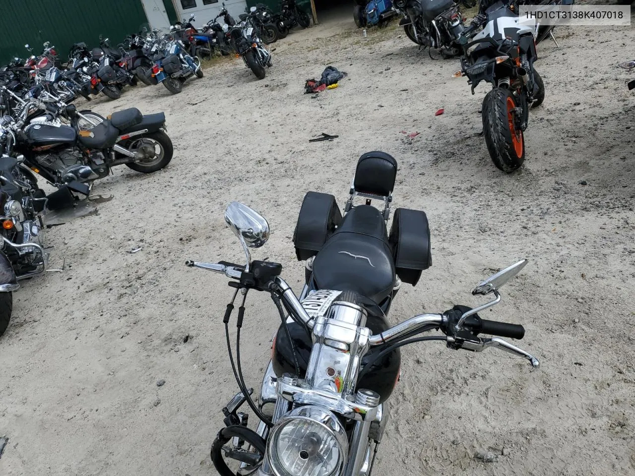 2008 Harley-Davidson Xl1200 C VIN: 1HD1CT3138K407018 Lot: 73742684