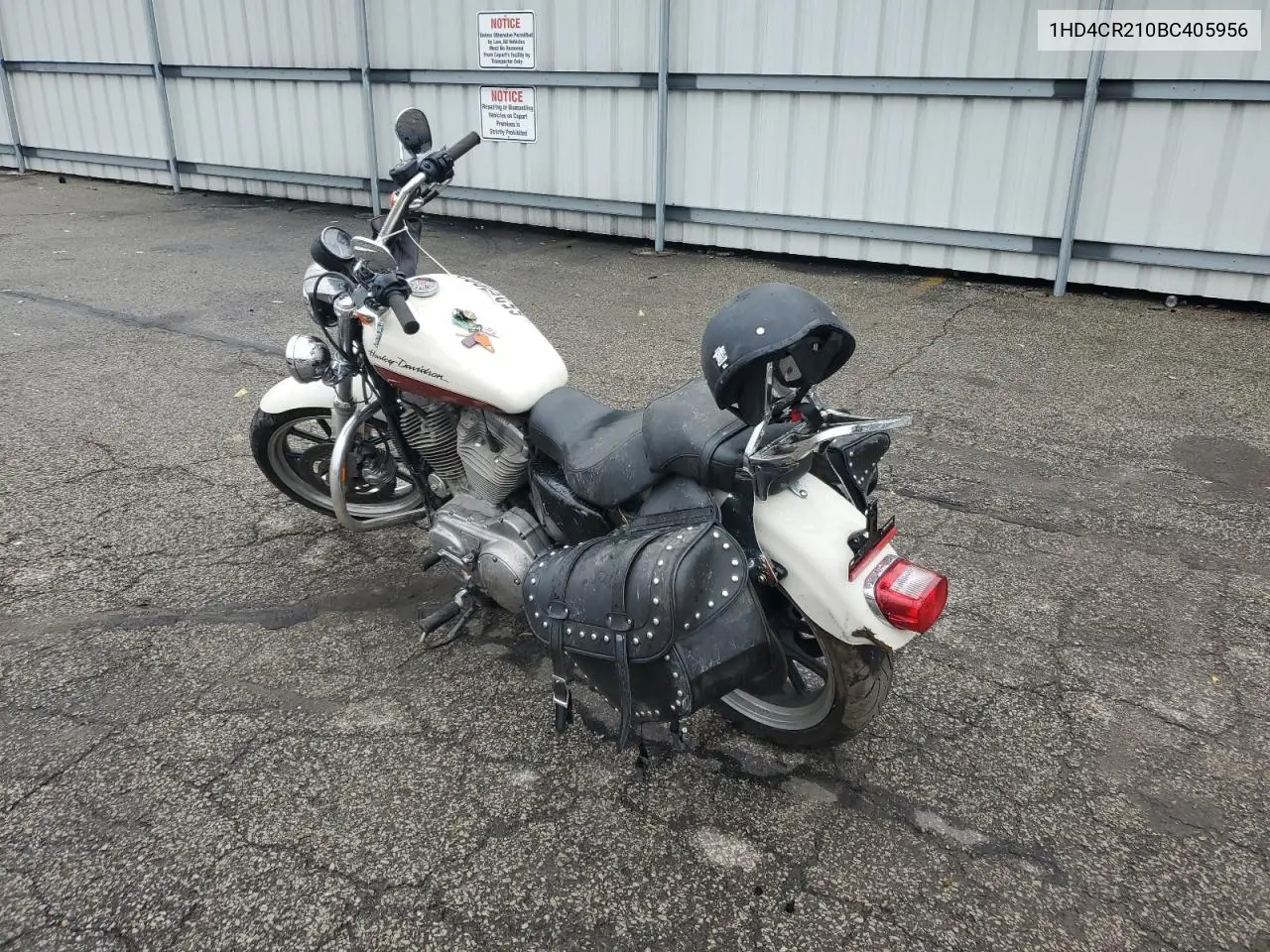 2011 Harley-Davidson Xl883 L VIN: 1HD4CR210BC405956 Lot: 44417425
