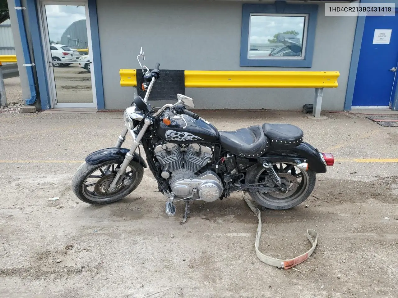 2011 Harley-Davidson Xl883 L VIN: 1HD4CR213BC431418 Lot: 63436685