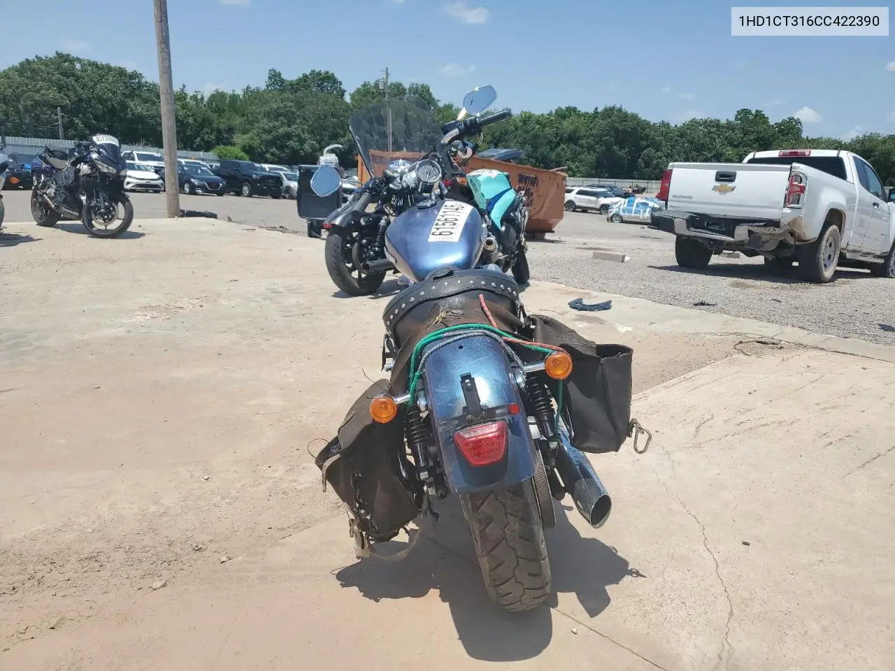 2012 Harley-Davidson Xl1200 C VIN: 1HD1CT316CC422390 Lot: 61561145