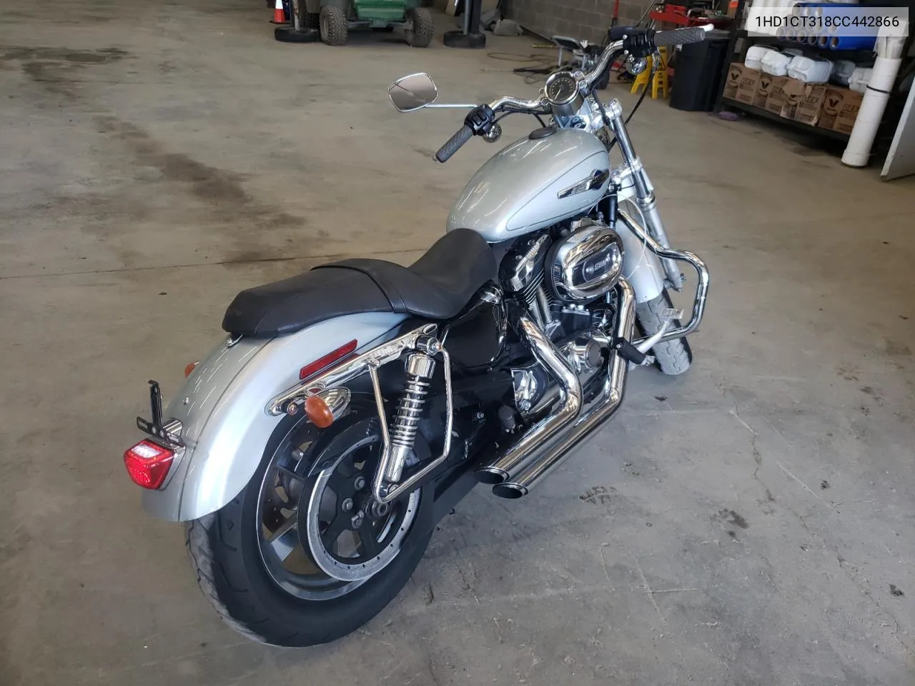 2012 Harley-Davidson Xl1200 C VIN: 1HD1CT318CC442866 Lot: 82798493