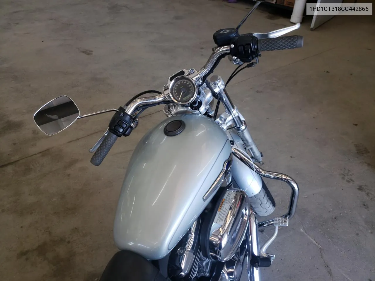 2012 Harley-Davidson Xl1200 C VIN: 1HD1CT318CC442866 Lot: 82798493