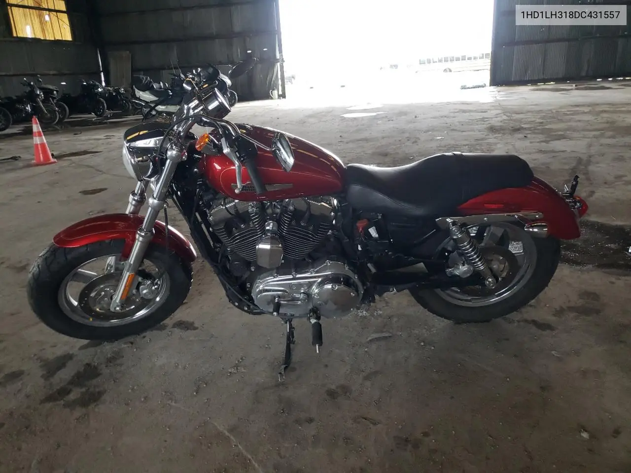 2013 Harley-Davidson Xl1200 Cp VIN: 1HD1LH318DC431557 Lot: 60189285