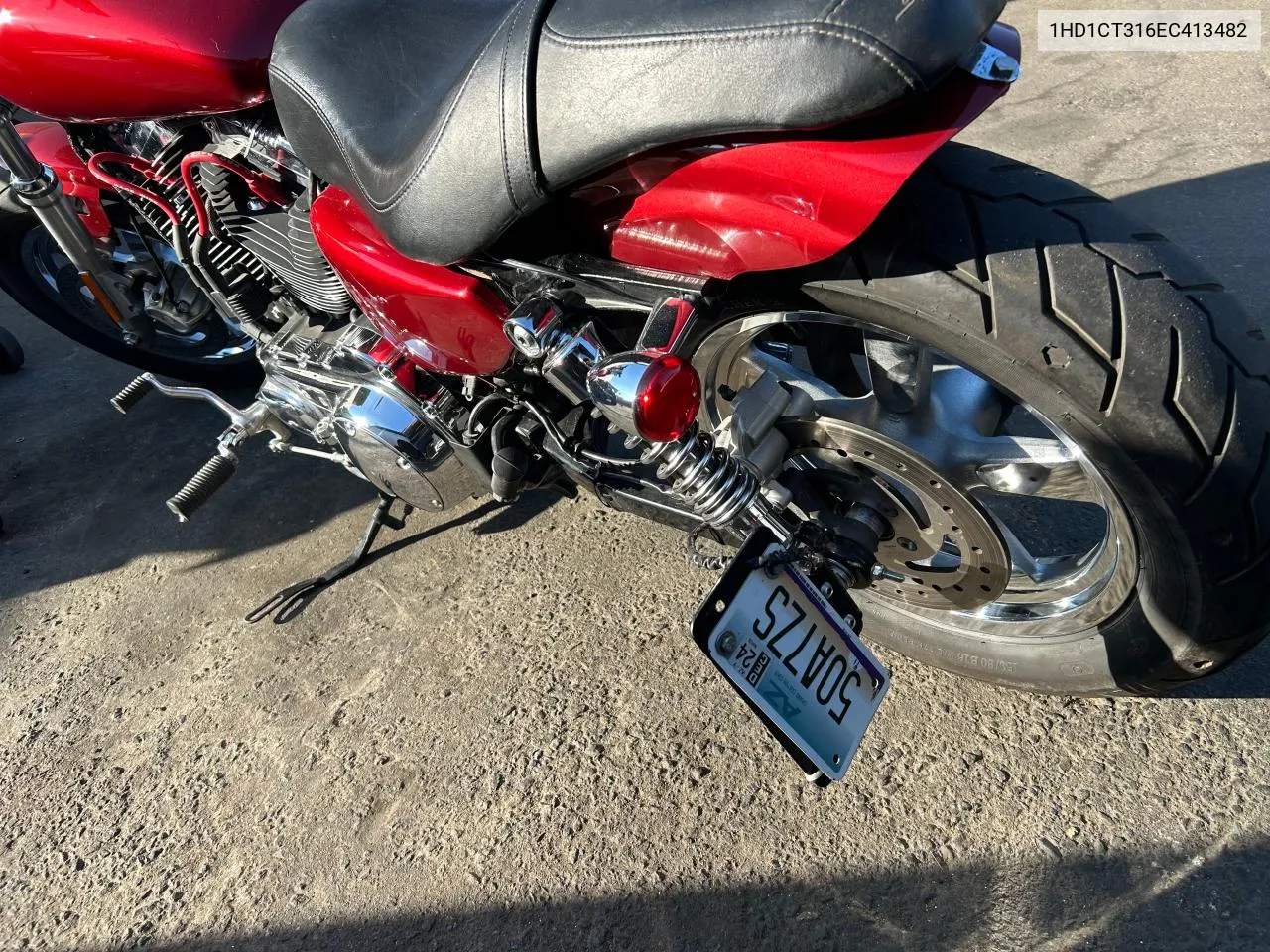 2014 Harley-Davidson Xl1200 C VIN: 1HD1CT316EC413482 Lot: 81538264