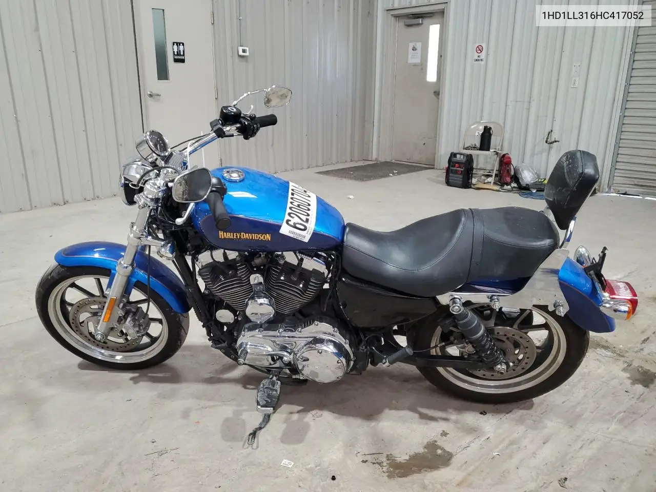 2017 Harley-Davidson Xl1200 T VIN: 1HD1LL316HC417052 Lot: 62060704