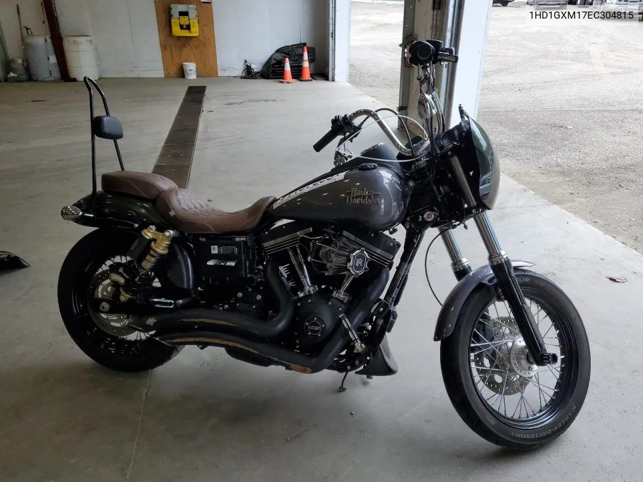 2014 Harley-Davidson Fxdb Dyna Street Bob VIN: 1HD1GXM17EC304815 Lot: 61187655
