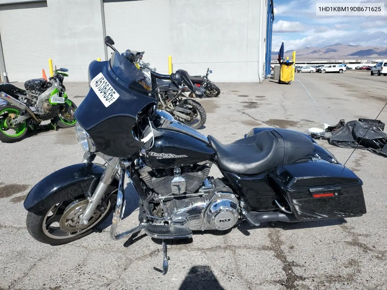 2013 Harley-Davidson Flhx Street Glide VIN: 1HD1KBM19DB671625 Lot: 45136435