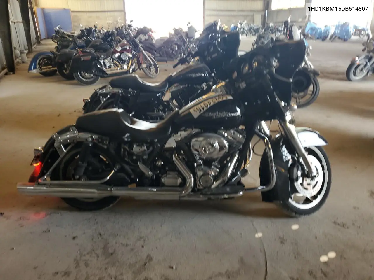 2013 Harley-Davidson Flhx Street Glide VIN: 1HD1KBM15DB614807 Lot: 59324915