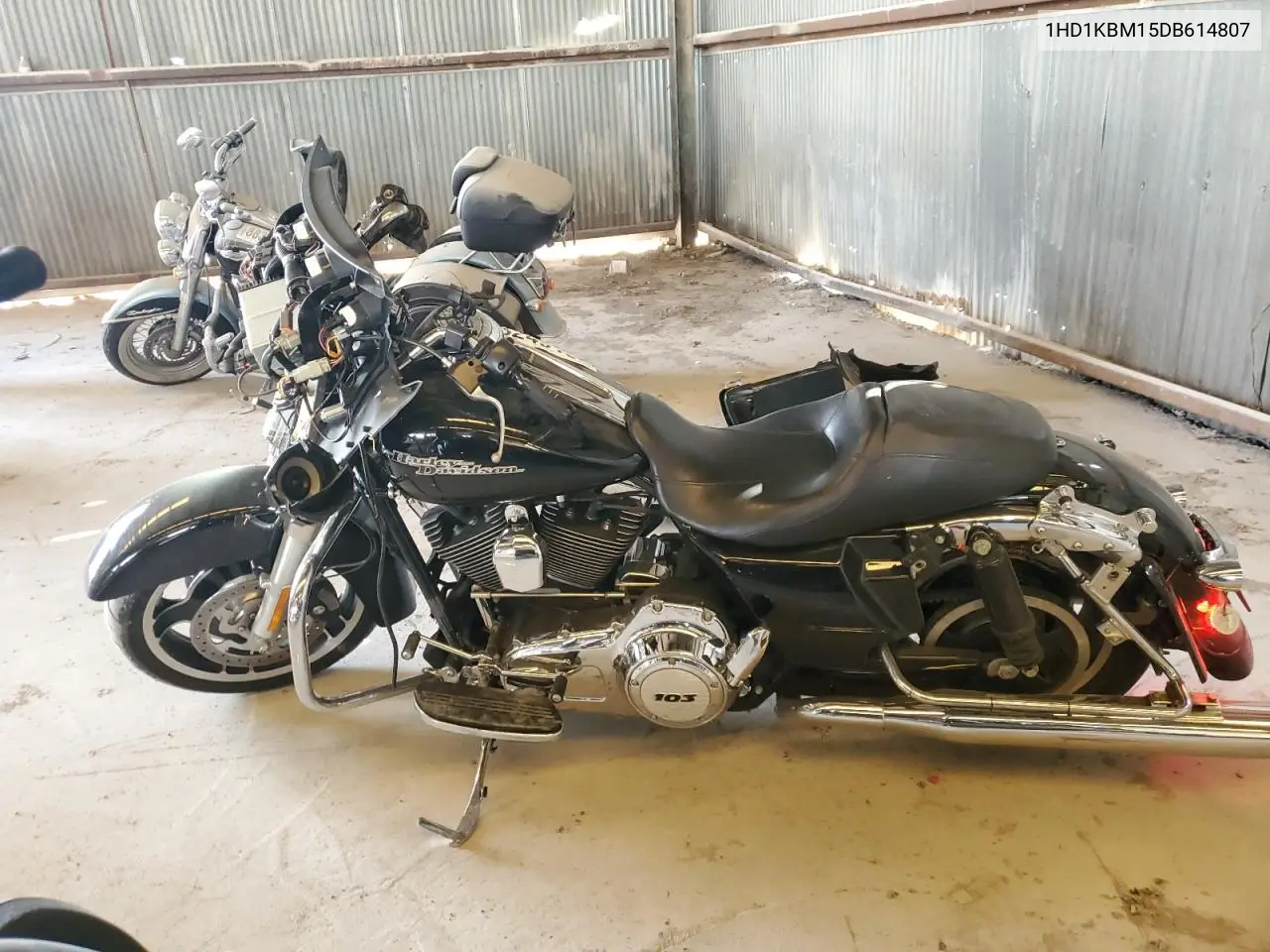 2013 Harley-Davidson Flhx Street Glide VIN: 1HD1KBM15DB614807 Lot: 59324915