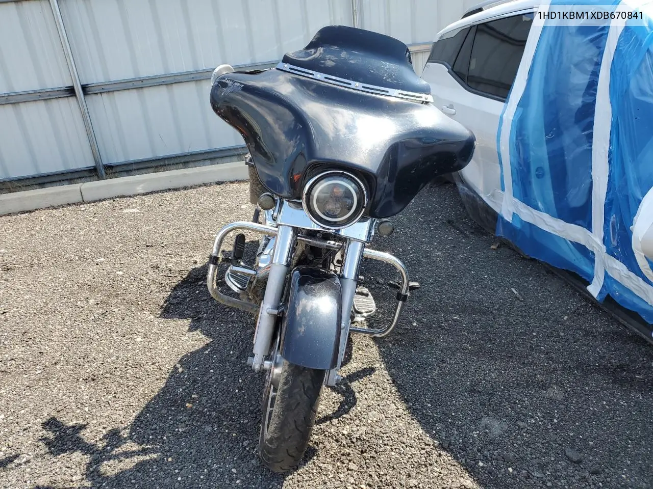 2013 Harley-Davidson Flhx Street Glide VIN: 1HD1KBM1XDB670841 Lot: 61802765