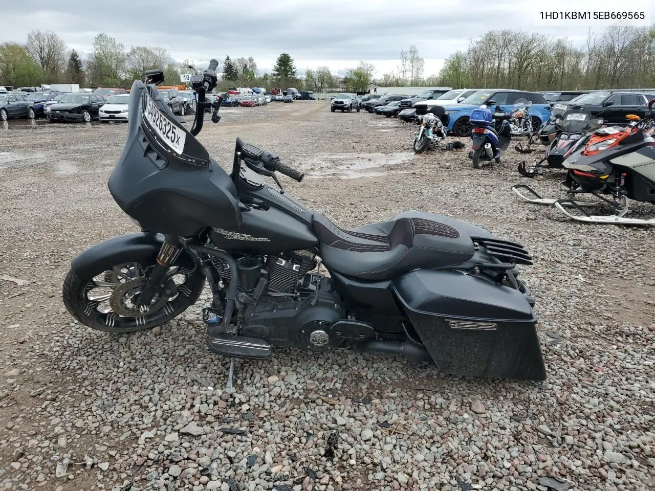 2014 Harley-Davidson Flhx Street Glide VIN: 1HD1KBM15EB669565 Lot: 54926325