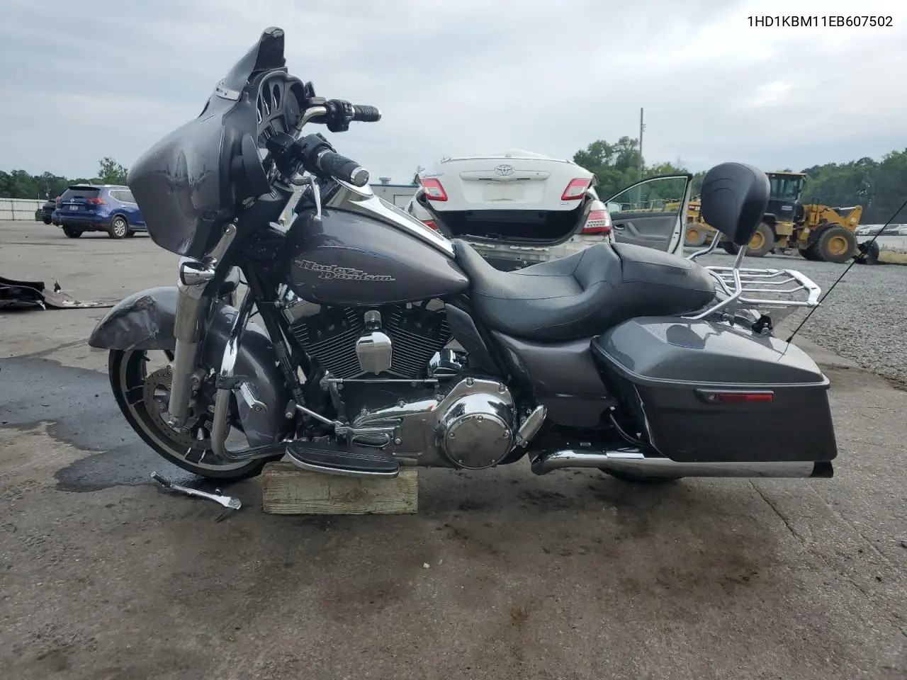 2014 Harley-Davidson Flhx Street Glide VIN: 1HD1KBM11EB607502 Lot: 55661125
