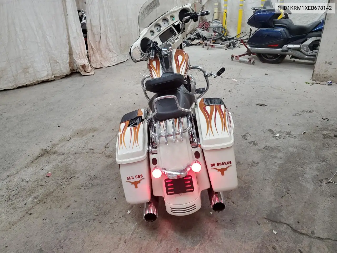 2014 Harley-Davidson Flhxs Street Glide Special VIN: 1HD1KRM1XEB678142 Lot: 55943145