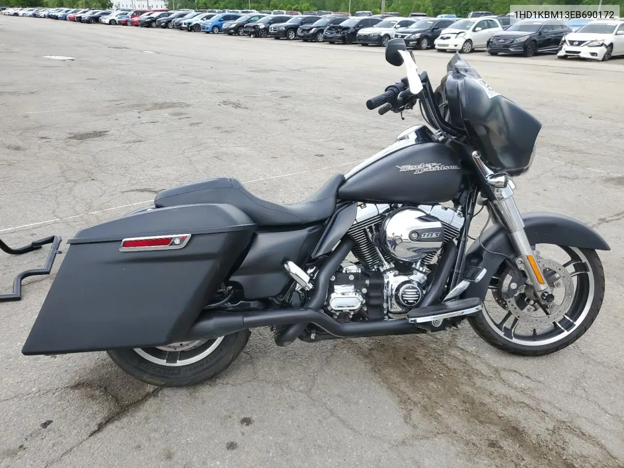 2014 Harley-Davidson Flhx Street Glide VIN: 1HD1KBM13EB690172 Lot: 56210685