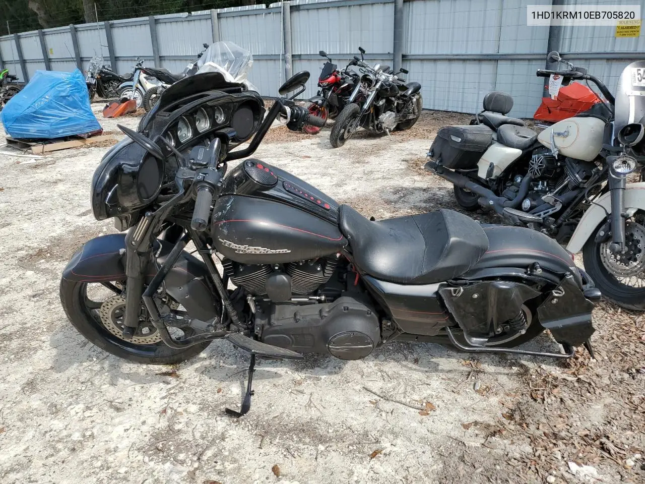2014 Harley-Davidson Flhxs Street Glide Special VIN: 1HD1KRM10EB705820 Lot: 56309795