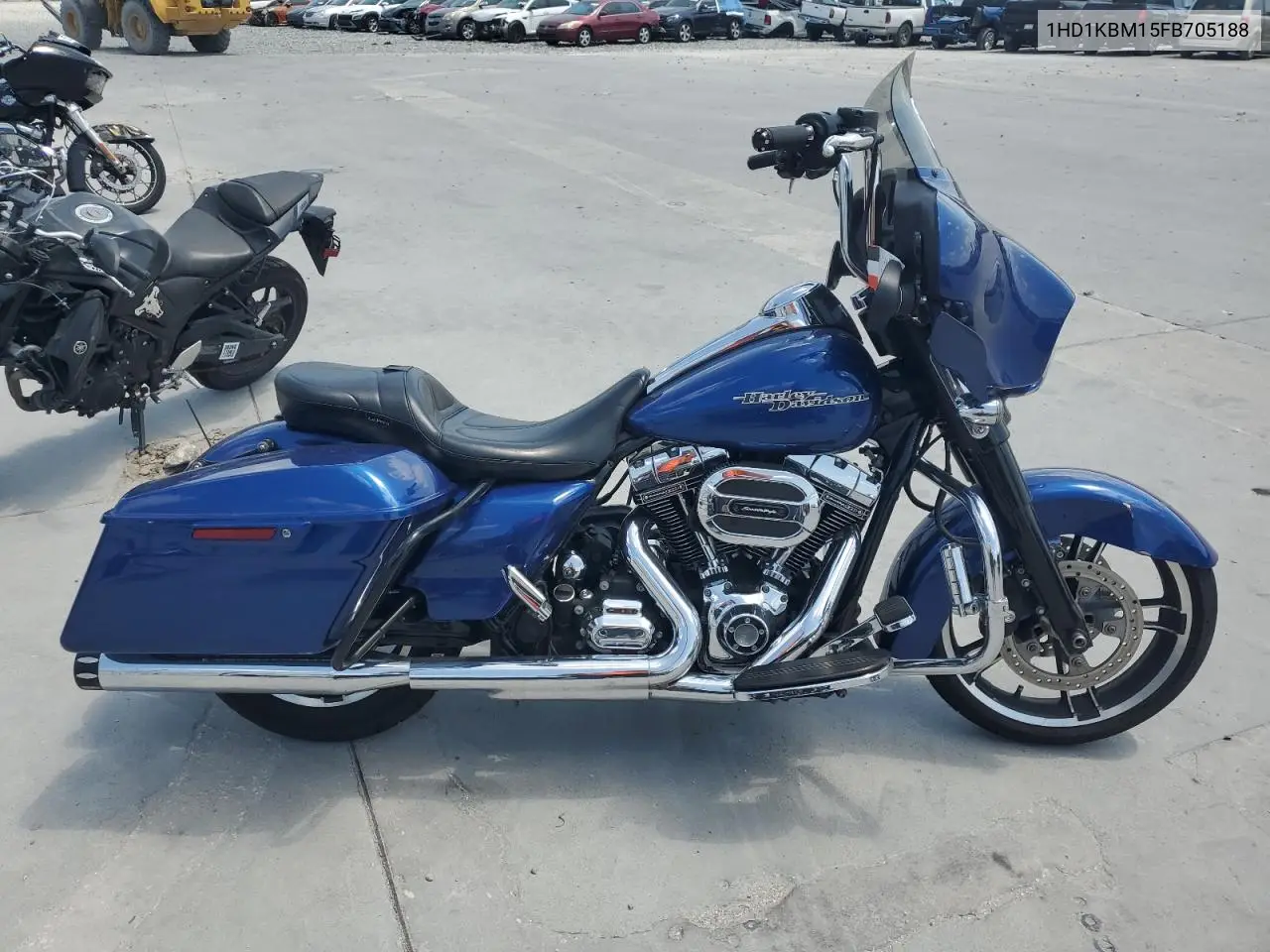 2015 Harley-Davidson Flhx Street Glide VIN: 1HD1KBM15FB705188 Lot: 54770975