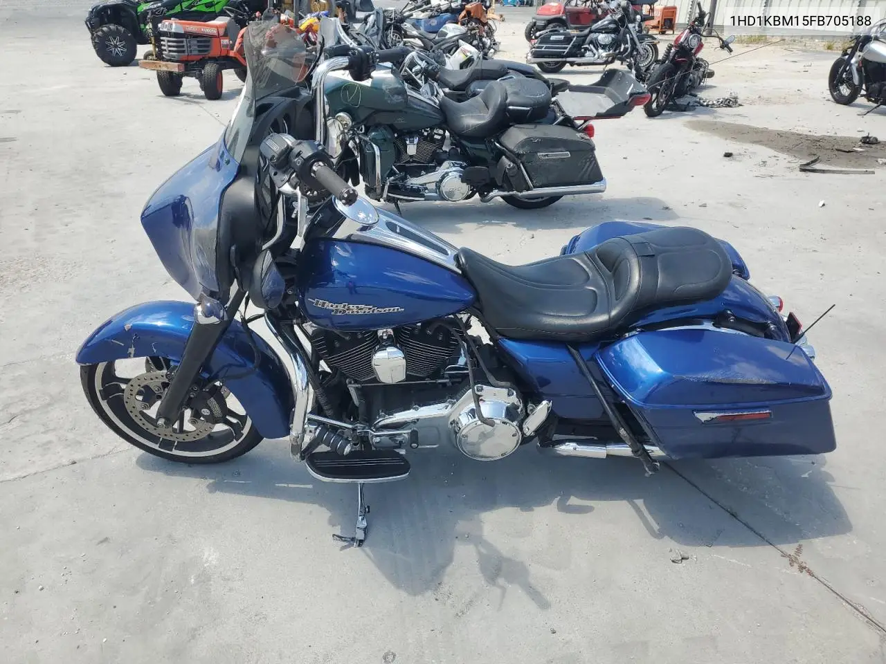 2015 Harley-Davidson Flhx Street Glide VIN: 1HD1KBM15FB705188 Lot: 54770975
