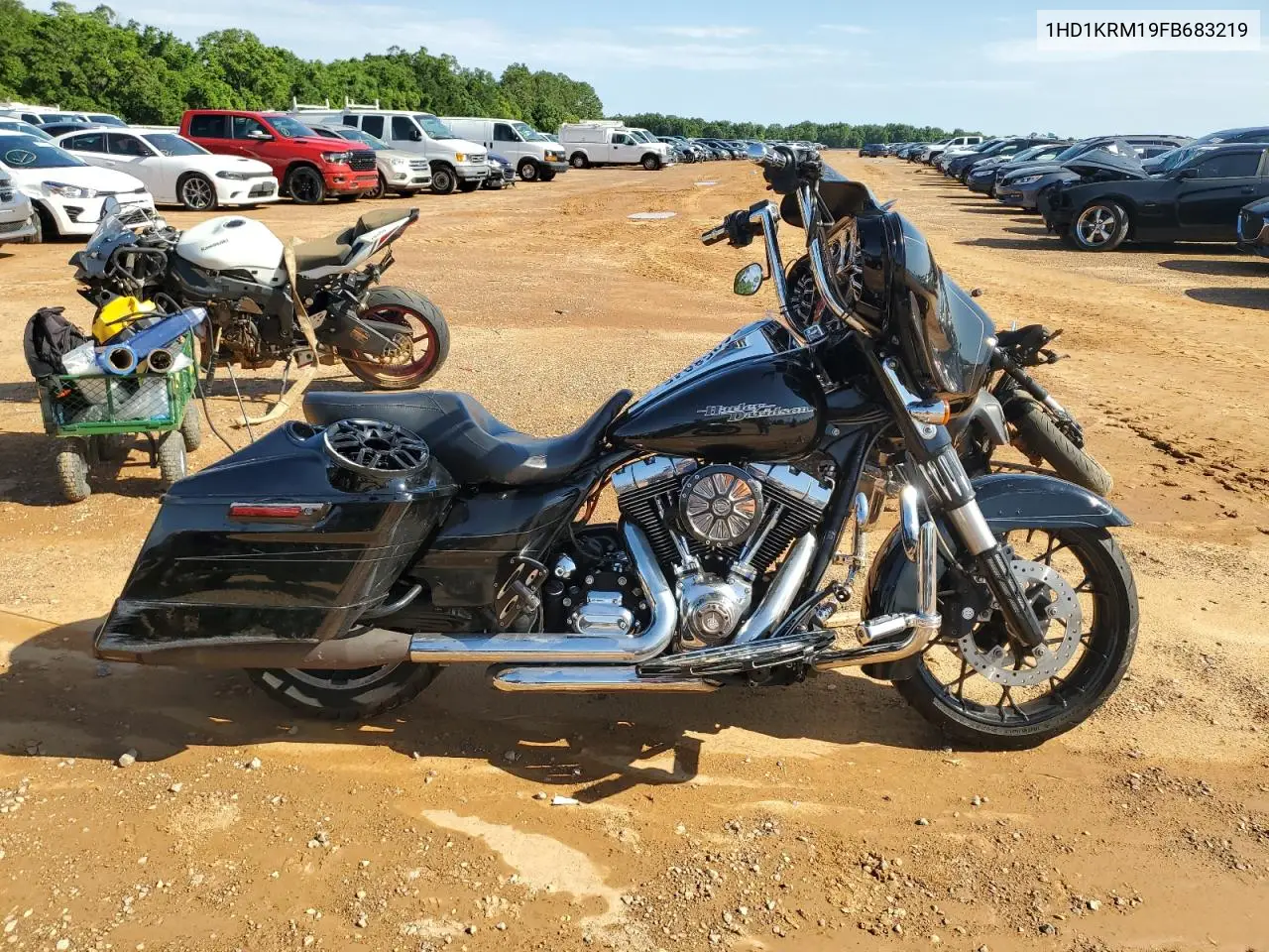 2015 Harley-Davidson Flhxs Street Glide Special VIN: 1HD1KRM19FB683219 Lot: 56358945