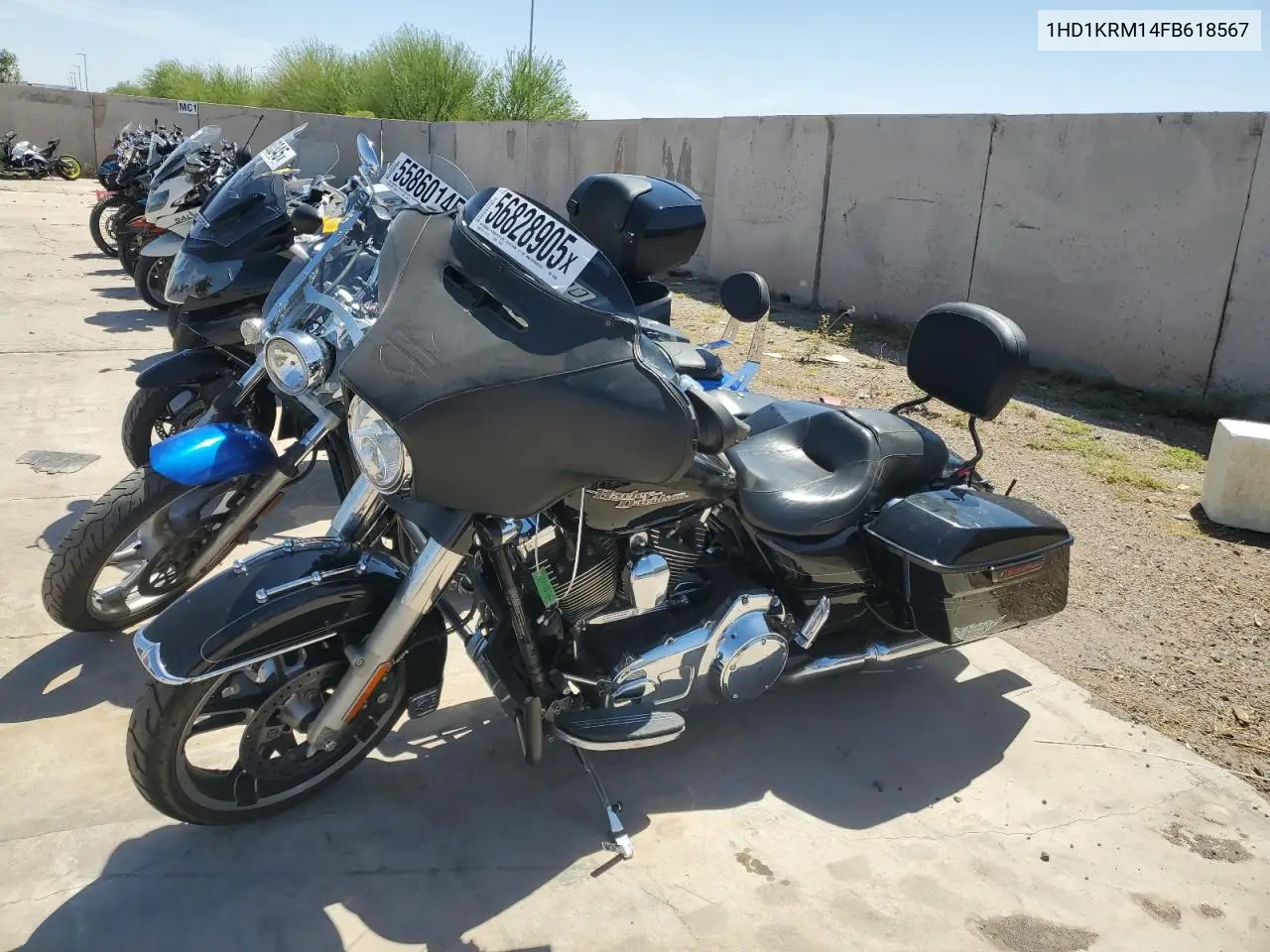 2015 Harley-Davidson Flhxs Street Glide Special VIN: 1HD1KRM14FB618567 Lot: 56828905