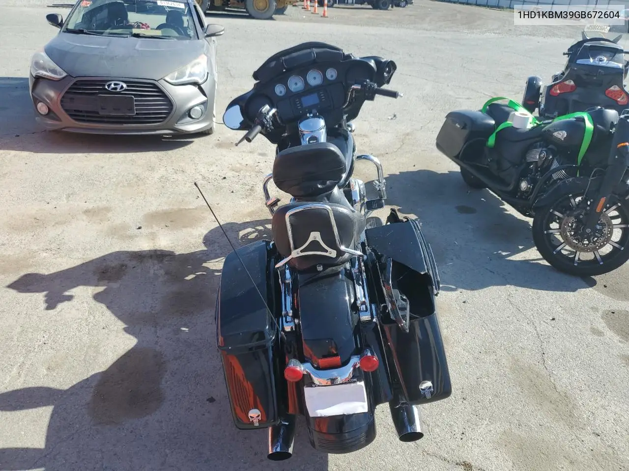 2016 Harley-Davidson Flhx Street Glide VIN: 1HD1KBM39GB672604 Lot: 54849045