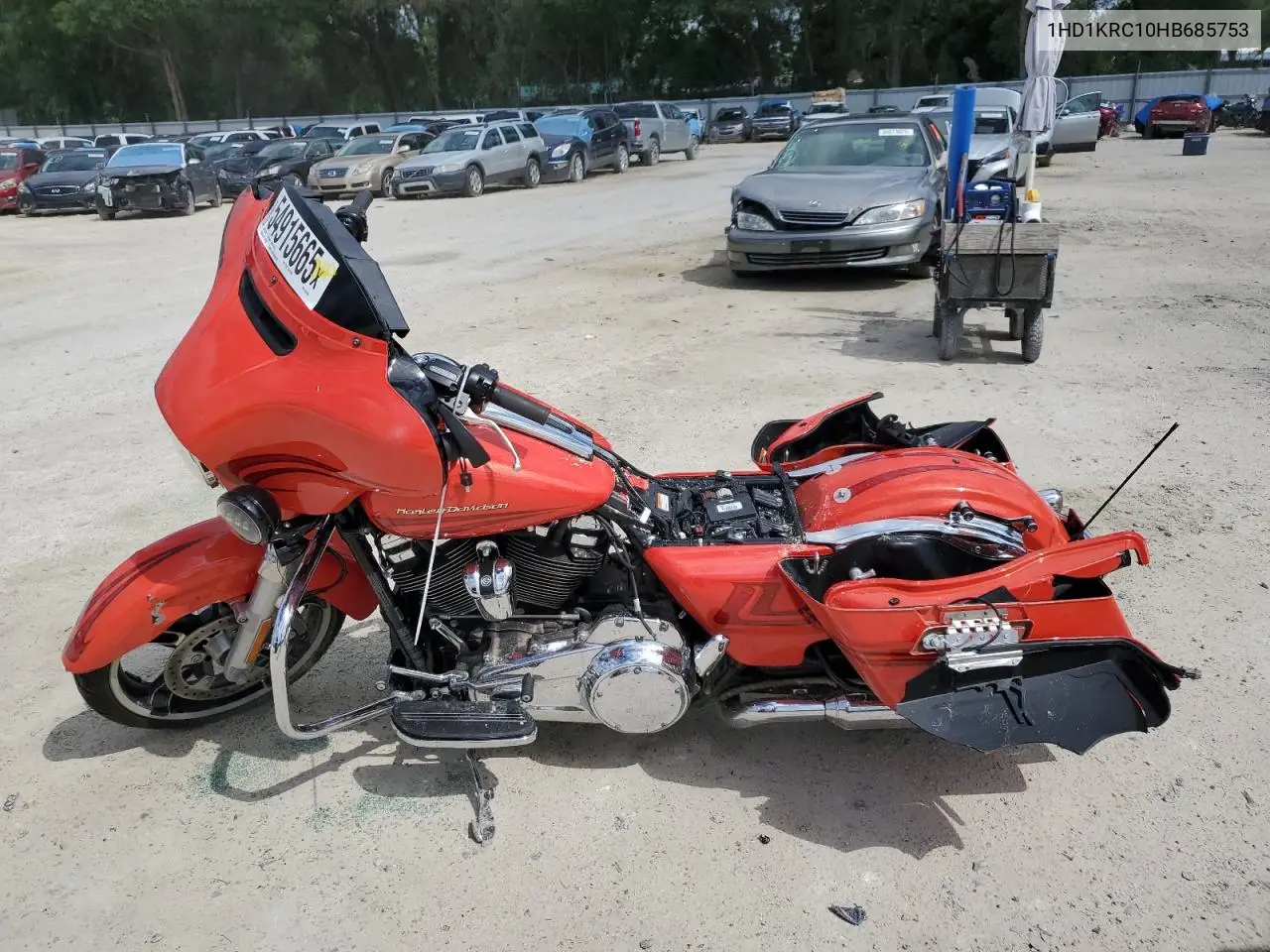 2017 Harley-Davidson Flhxs Street Glide Special VIN: 1HD1KRC10HB685753 Lot: 54915665
