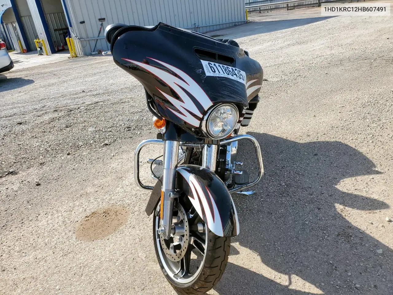2017 Harley-Davidson Flhxs Street Glide Special VIN: 1HD1KRC12HB607491 Lot: 61186435