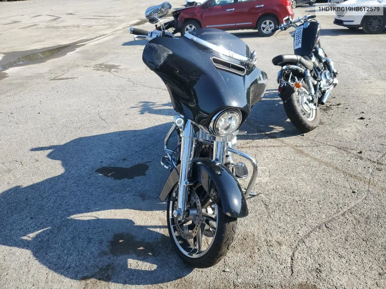 2017 Harley-Davidson Flhx Street Glide VIN: 1HD1KBC19HB612579 Lot: 61415805