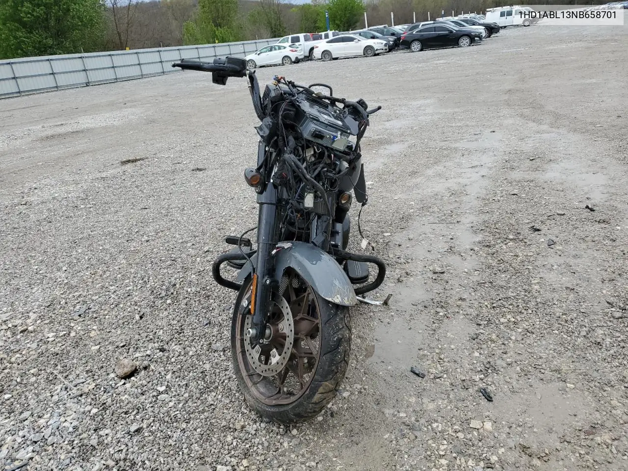 2022 Harley-Davidson Flhxst VIN: 1HD1ABL13NB658701 Lot: 51800045