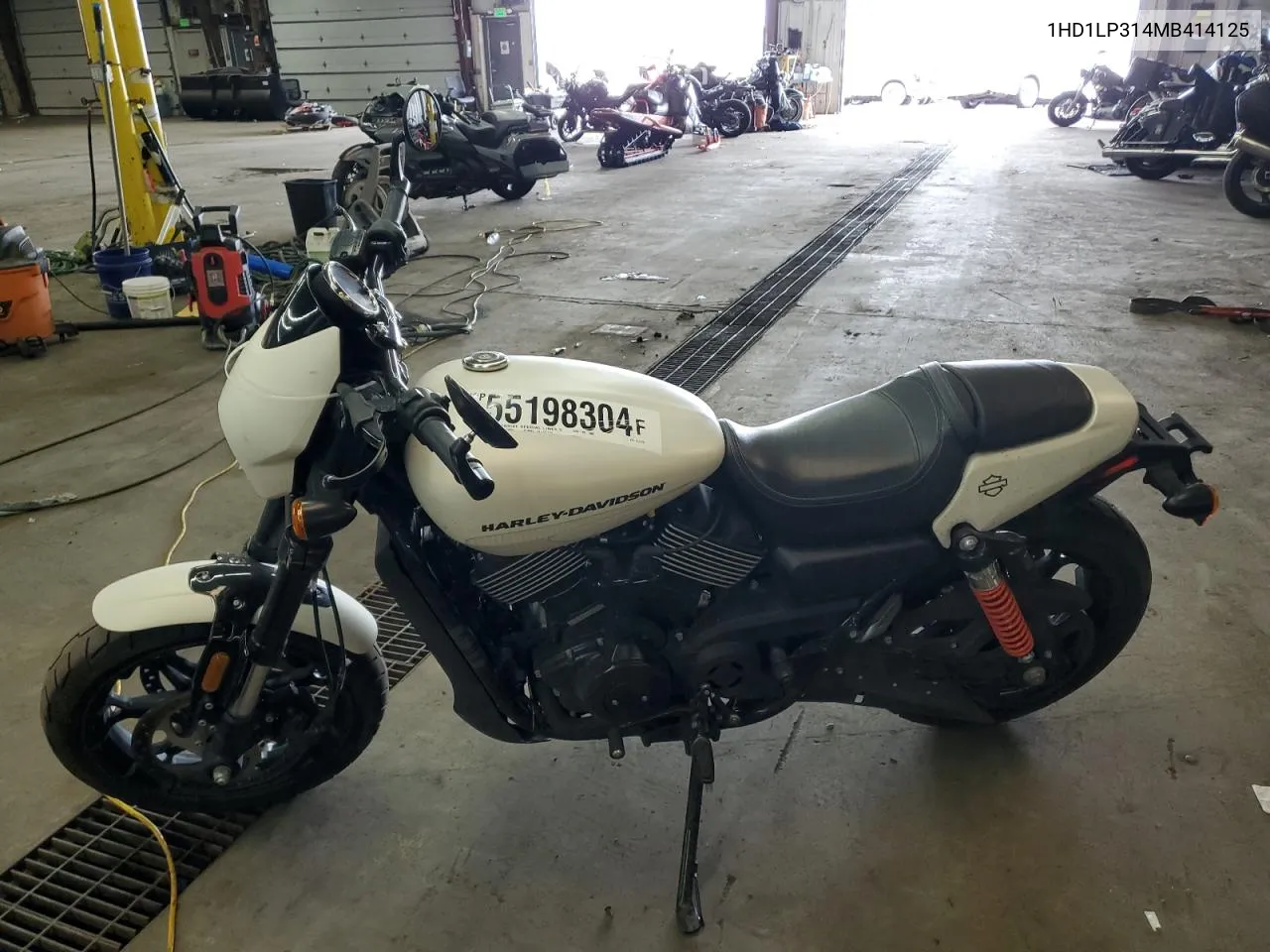 2018 Harley-Davidson Xl1200 Ns VIN: 1HD1LP314MB414125 Lot: 55198304