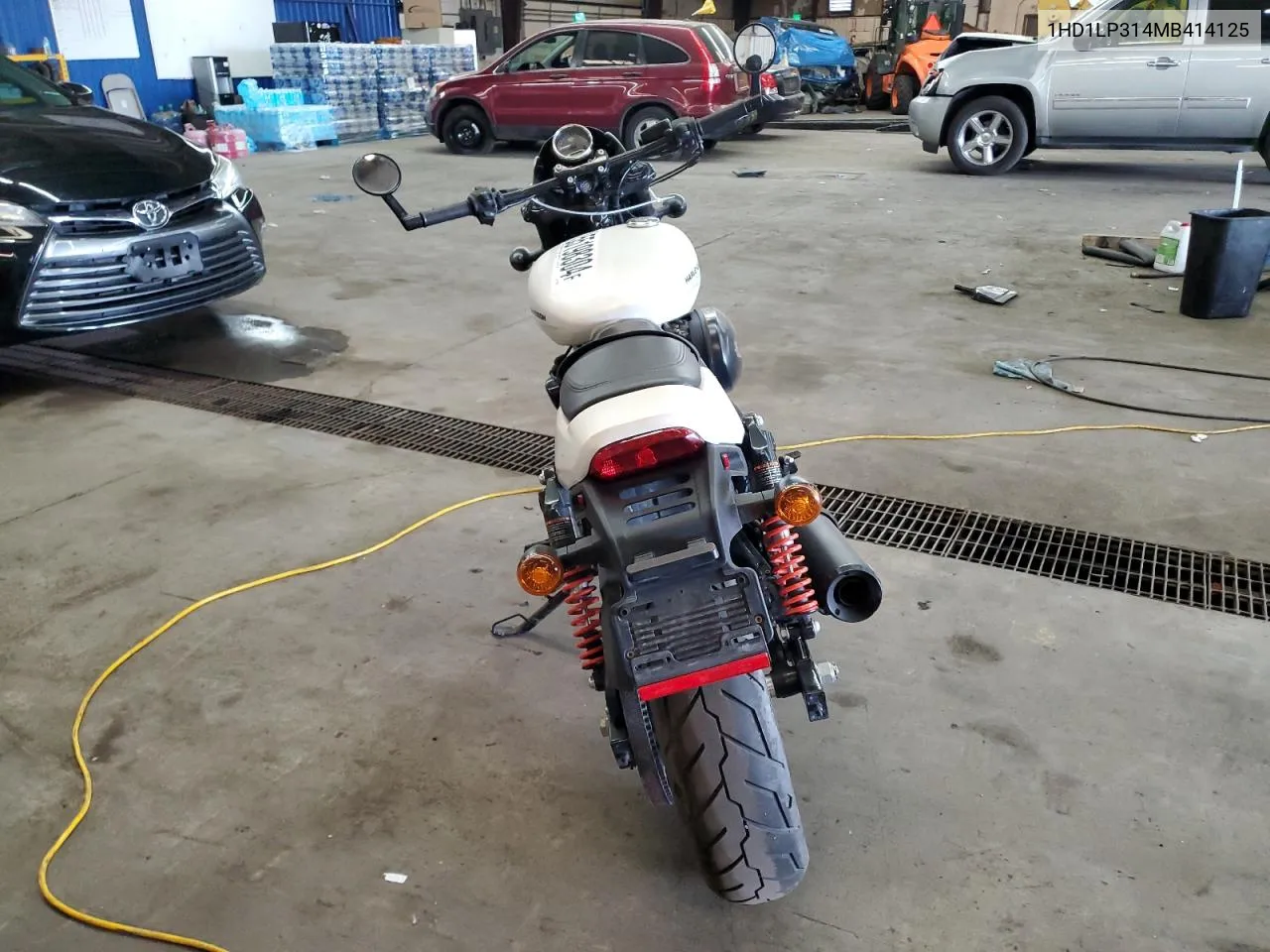 2018 Harley-Davidson Xl1200 Ns VIN: 1HD1LP314MB414125 Lot: 55198304