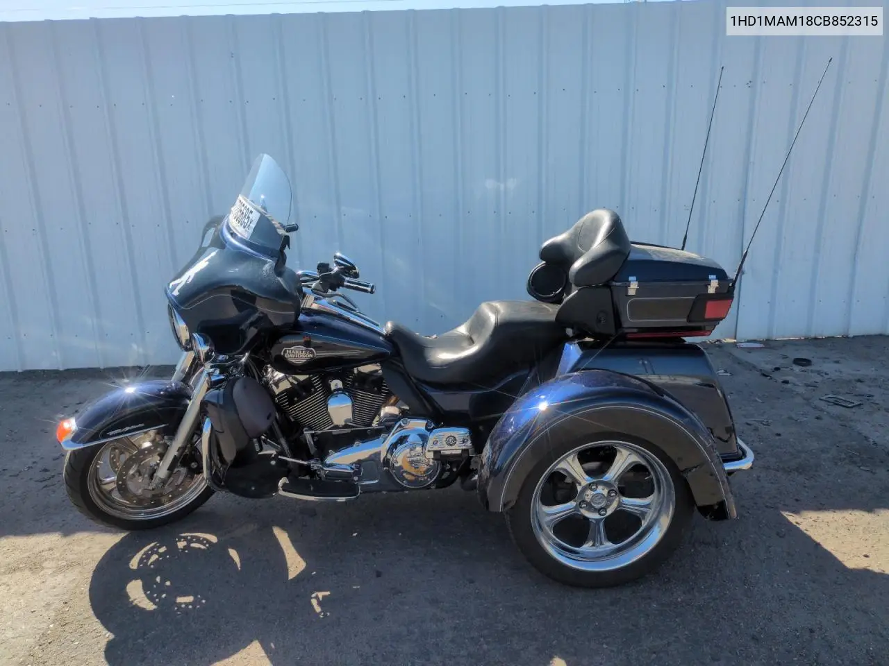 2012 Harley-Davidson Flhtcutg Tri Glide Ultra Classic VIN: 1HD1MAM18CB852315 Lot: 62705685