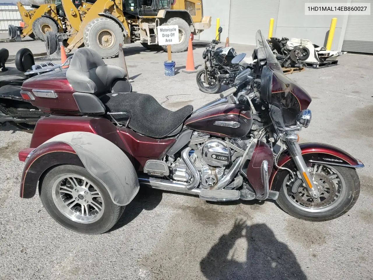 2014 Harley-Davidson Flhtcutg Tri Glide Ultra VIN: 1HD1MAL14EB860027 Lot: 47632235