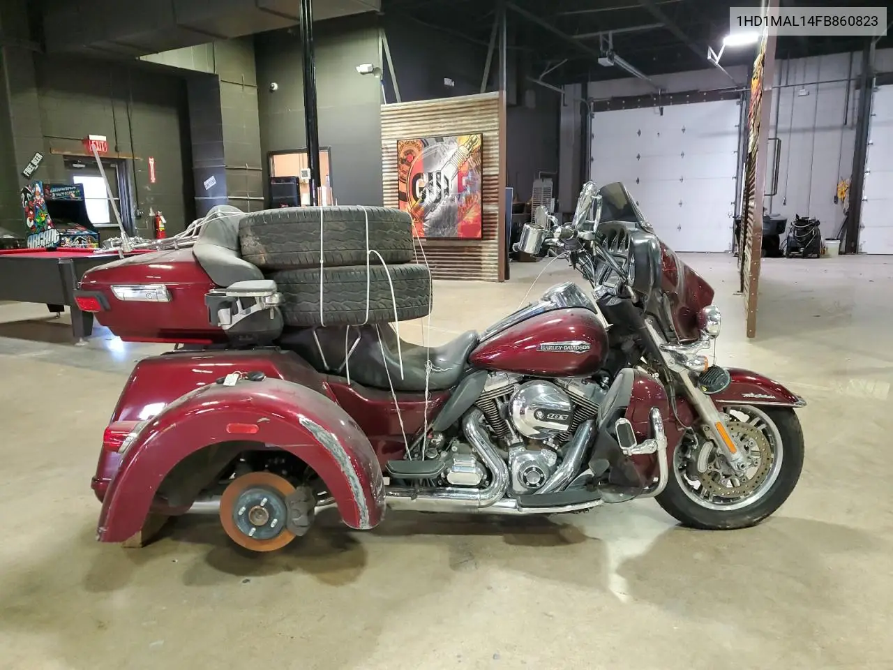 1hd1mal14fb860823 1HD1MAL14FB860823 2015 Harley-Davidson Flhtcutg Tri Glide Ultra