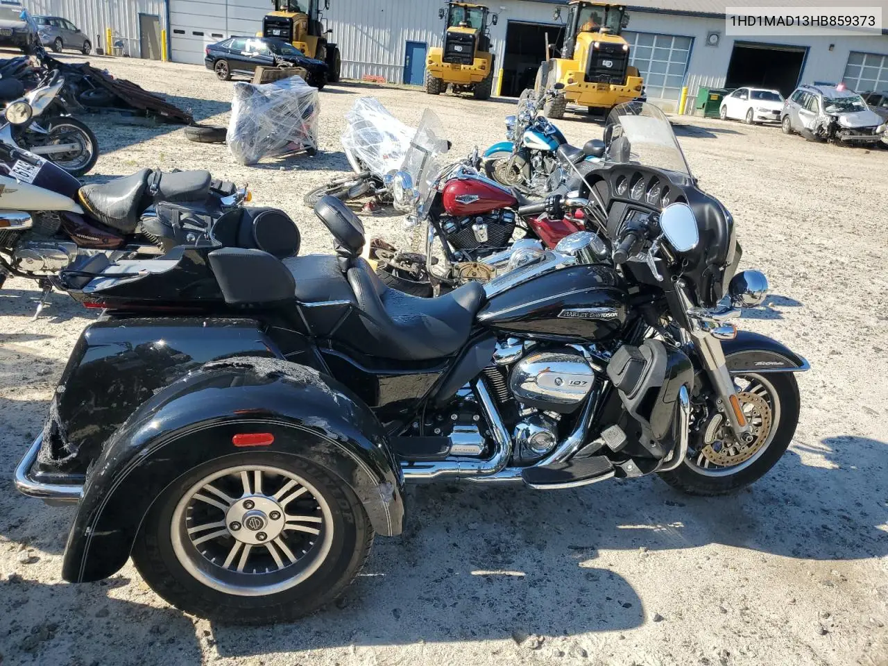 2017 Harley-Davidson Flhtcutg Tri Glide Ultra VIN: 1HD1MAD13HB859373 Lot: 62317575
