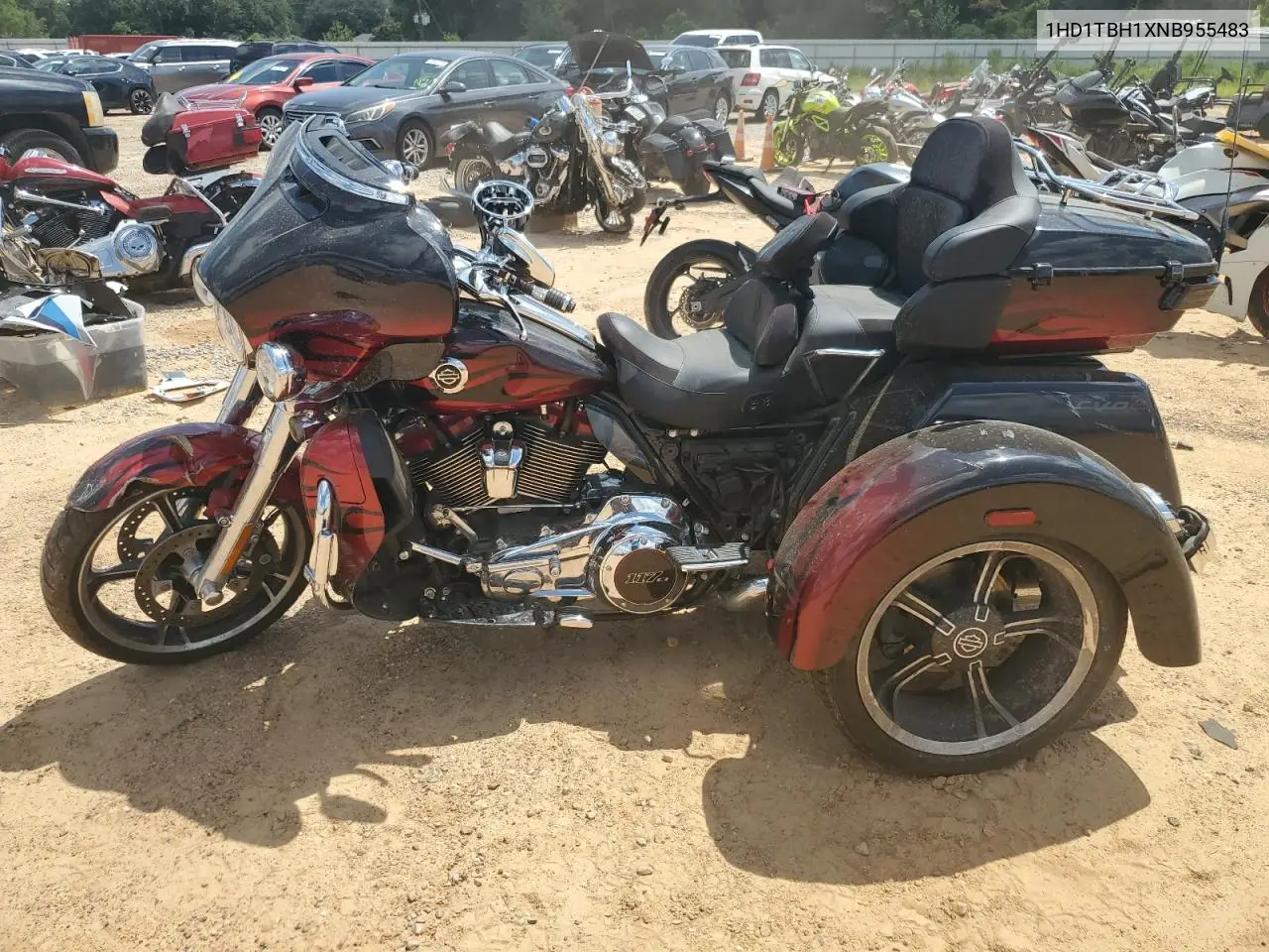 2022 Harley-Davidson Flhtcutgse VIN: 1HD1TBH1XNB955483 Lot: 63058855