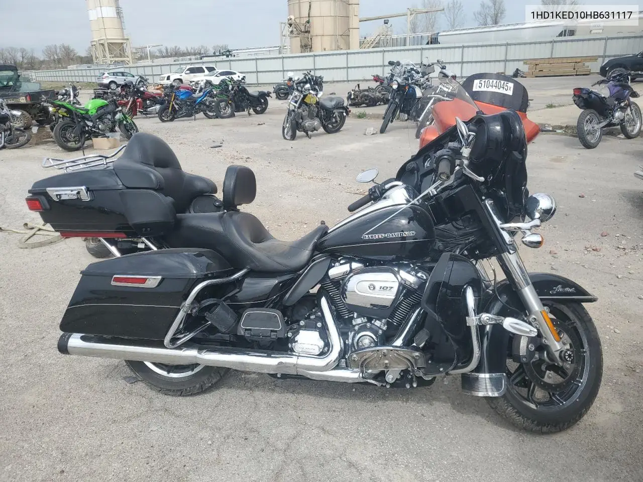 2017 Harley-Davidson Flhtk Ultra Limited VIN: 1HD1KED10HB631117 Lot: 51680365