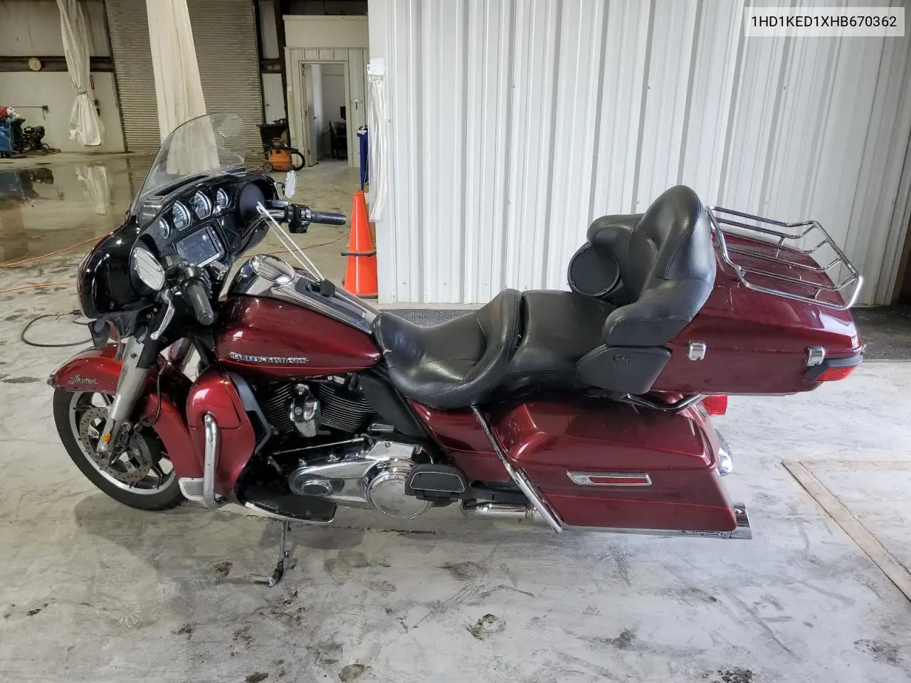 2017 Harley-Davidson Flhtk Ultra Limited VIN: 1HD1KED1XHB670362 Lot: 61652645