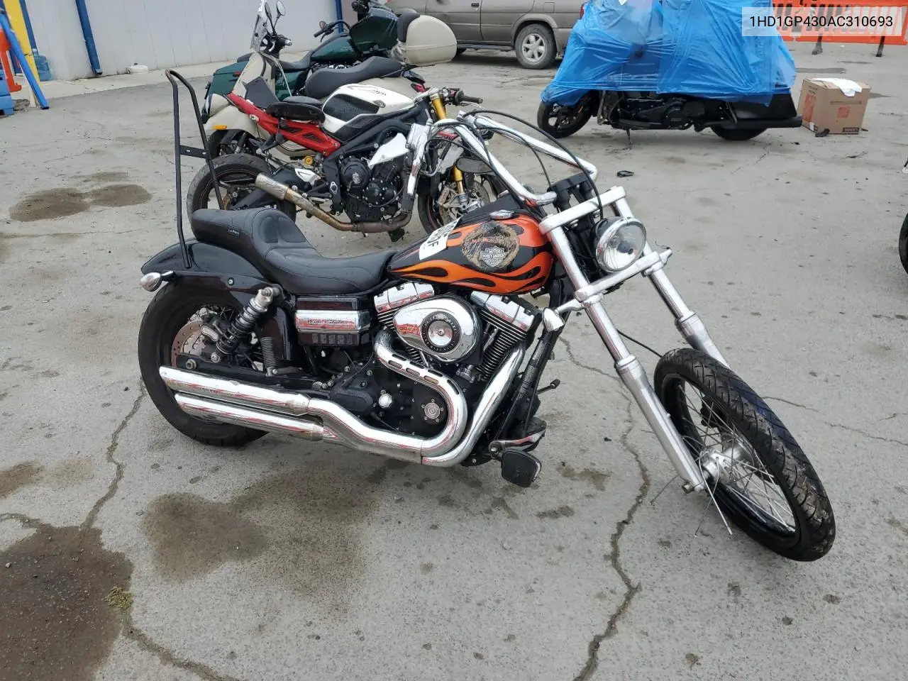 2010 Harley-Davidson Fxdwg VIN: 1HD1GP430AC310693 Lot: 58633055