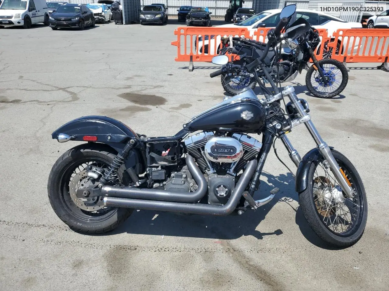 2016 Harley-Davidson Fxdwg Dyna Wide Glide VIN: 1HD1GPM19GC325393 Lot: 55049525