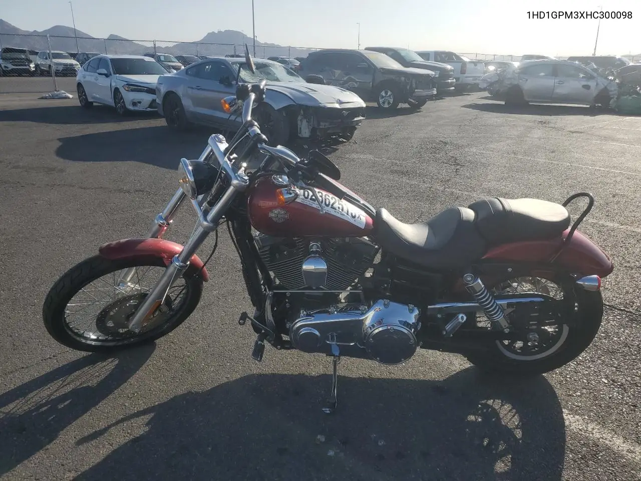 2017 Harley-Davidson Fxdwg Dyna Wide Glide VIN: 1HD1GPM3XHC300098 Lot: 62362515