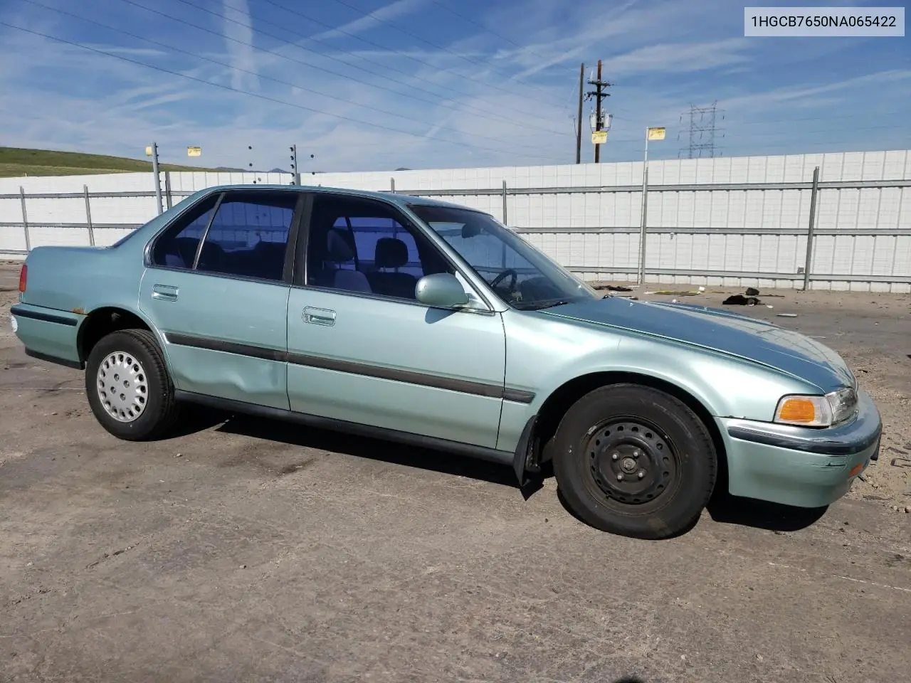 1992 Honda Accord Lx VIN: 1HGCB7650NA065422 Lot: 54217385