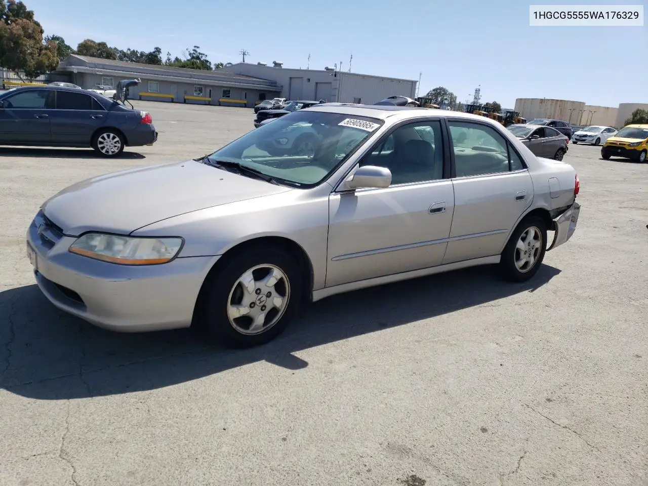 1998 Honda Accord Ex VIN: 1HGCG5555WA176329 Lot: 56905865