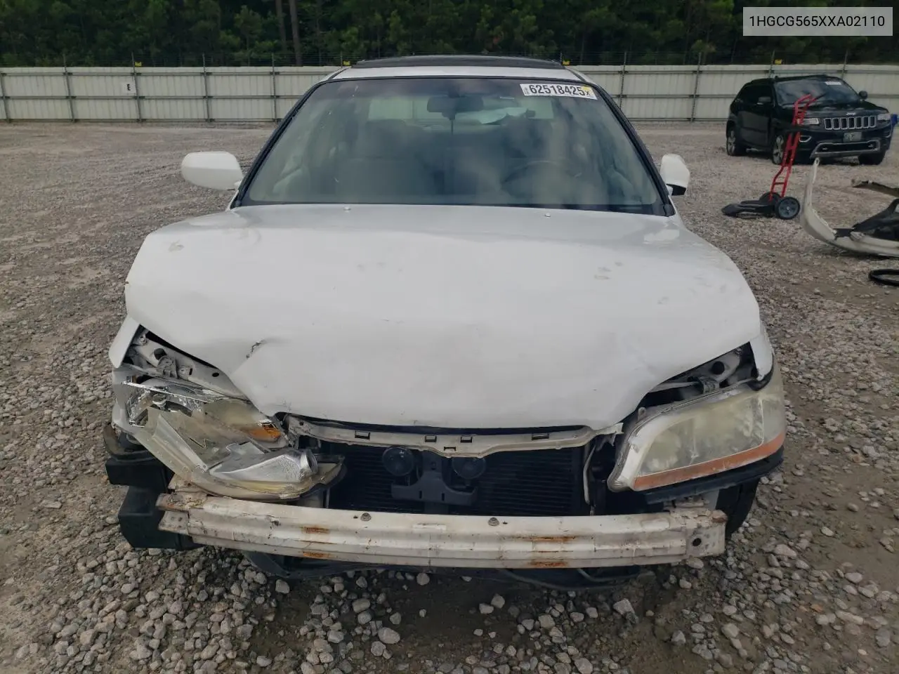 1999 Honda Accord Ex VIN: 1HGCG565XXA02110 Lot: 62518425