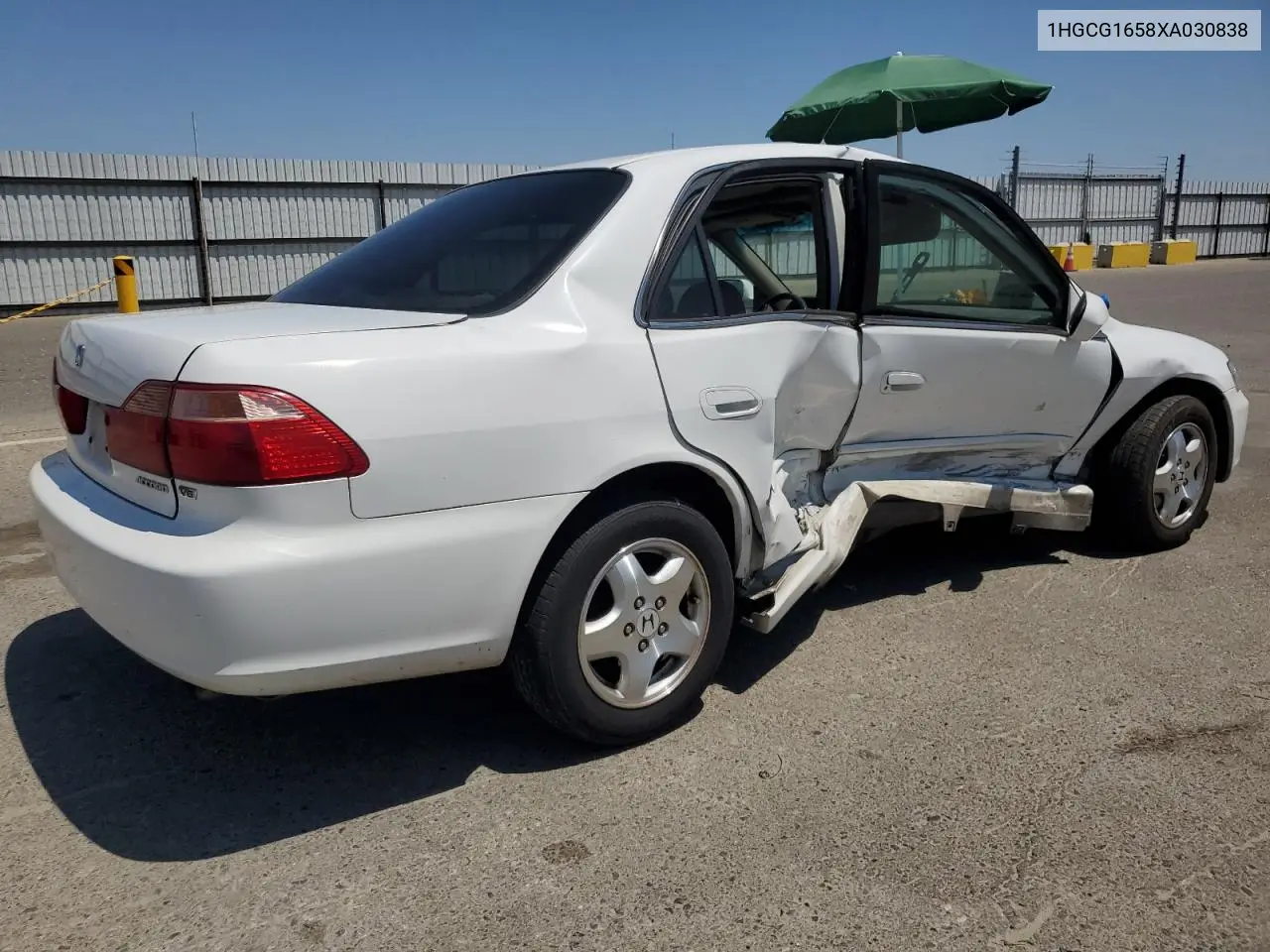 1999 Honda Accord Ex VIN: 1HGCG1658XA030838 Lot: 62613395