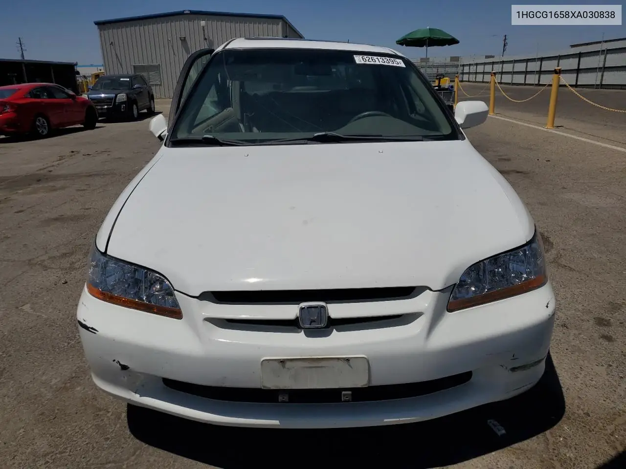 1999 Honda Accord Ex VIN: 1HGCG1658XA030838 Lot: 62613395