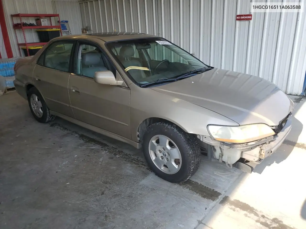 2001 Honda Accord Ex VIN: 1HGCG16511A063588 Lot: 62845225
