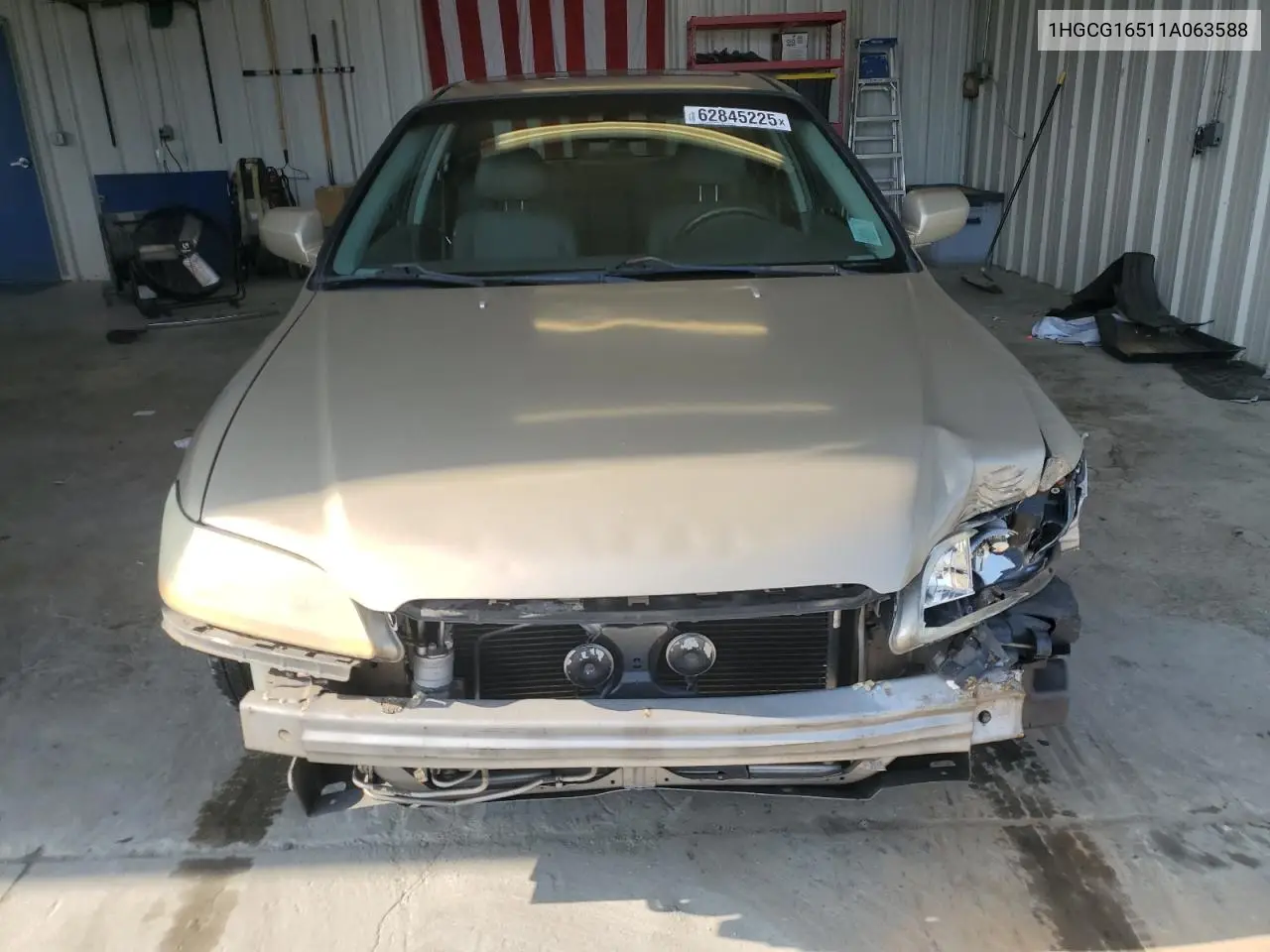 2001 Honda Accord Ex VIN: 1HGCG16511A063588 Lot: 62845225