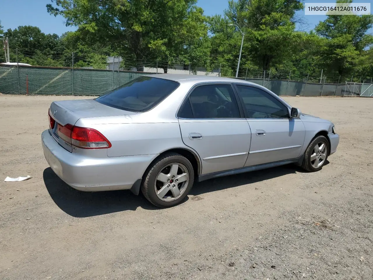 2002 Honda Accord Lx VIN: 1HGCG16412A011676 Lot: 62489285